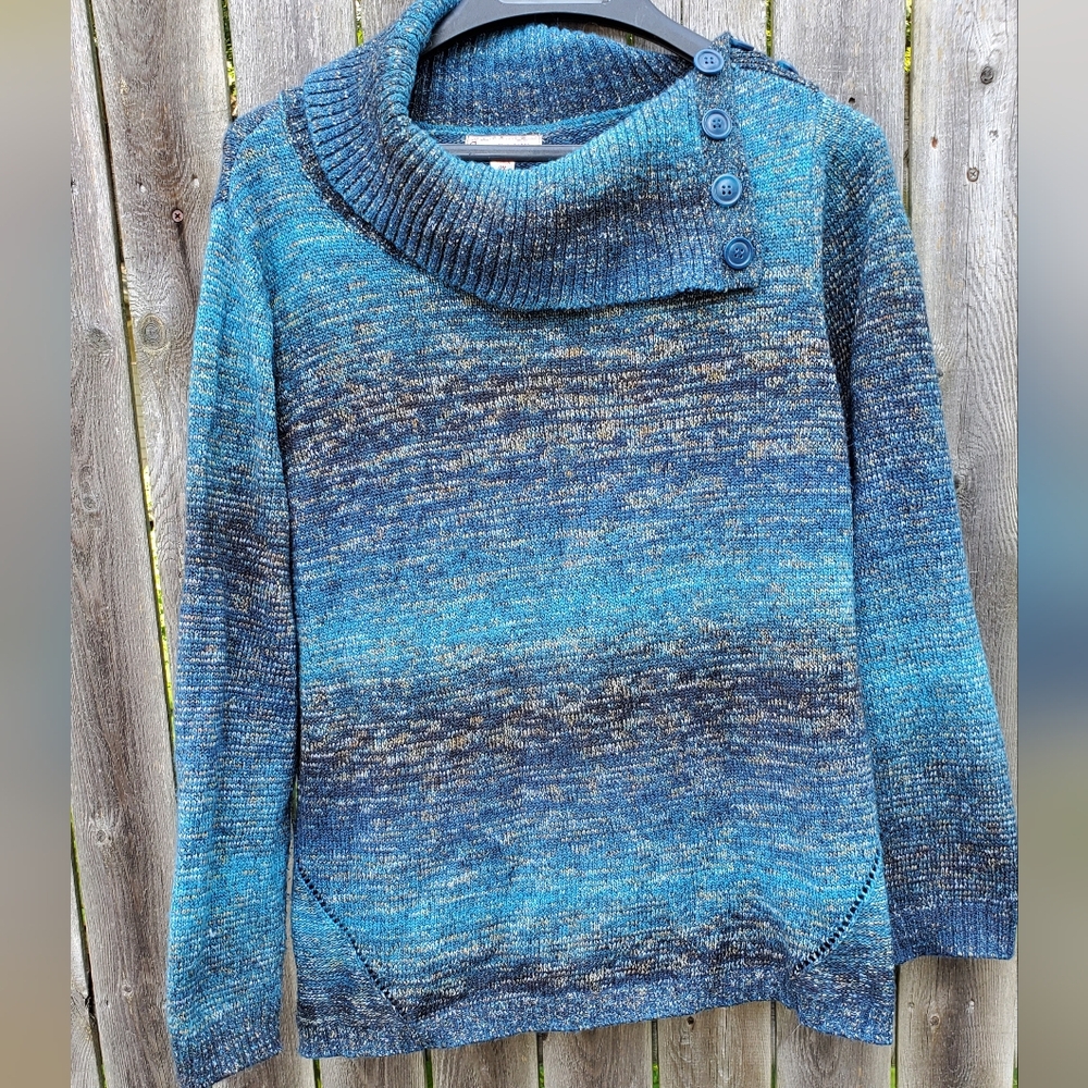 Dress Barn Plus size 2X Sweater. Split Cowl neck with Button accents.